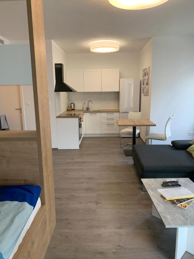 Greenbay Golf Apartments Trenčín Dış mekan fotoğraf