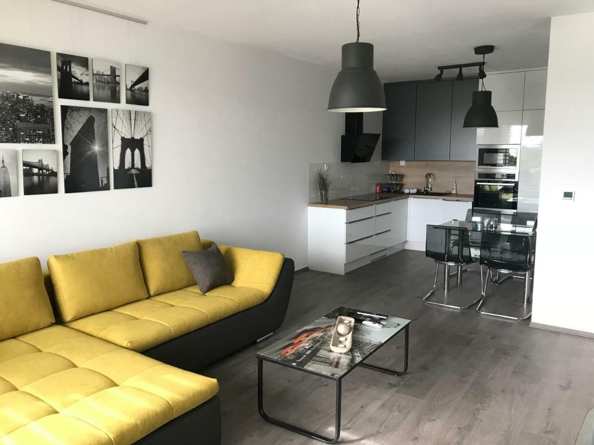 Greenbay Golf Apartments Trenčín Dış mekan fotoğraf