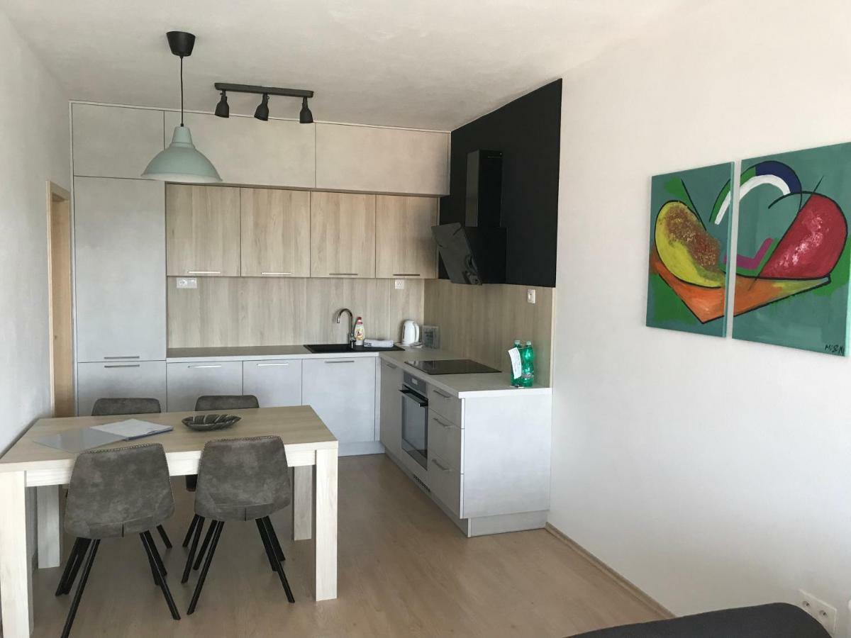 Greenbay Golf Apartments Trenčín Dış mekan fotoğraf